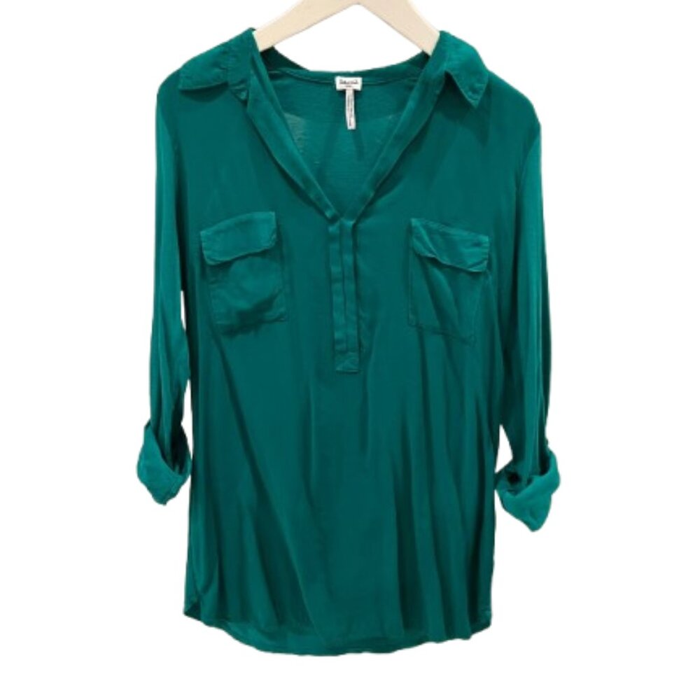 Splendid Green Women's Button Down Shirt